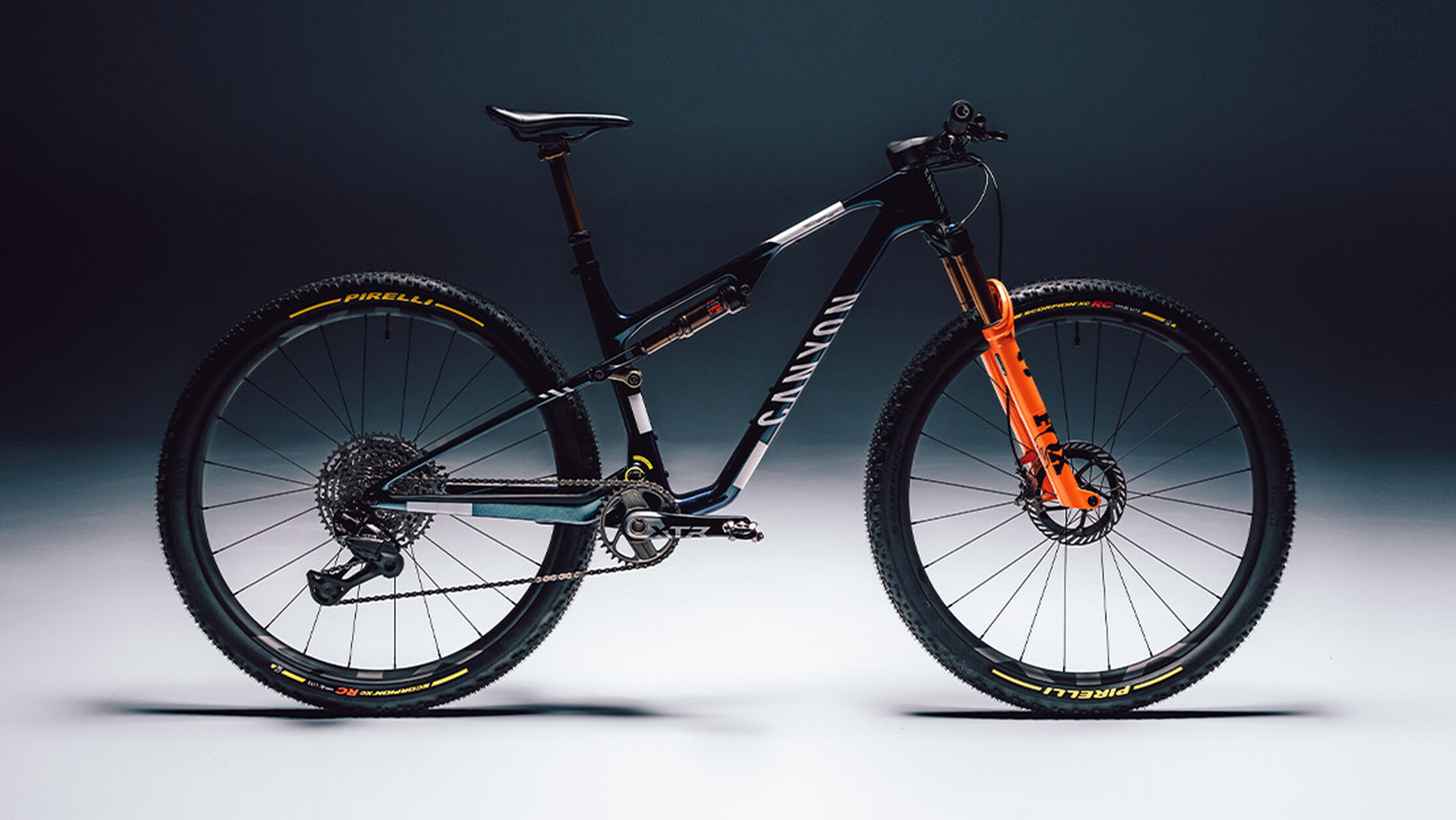 New Canyon Lux World Cup 