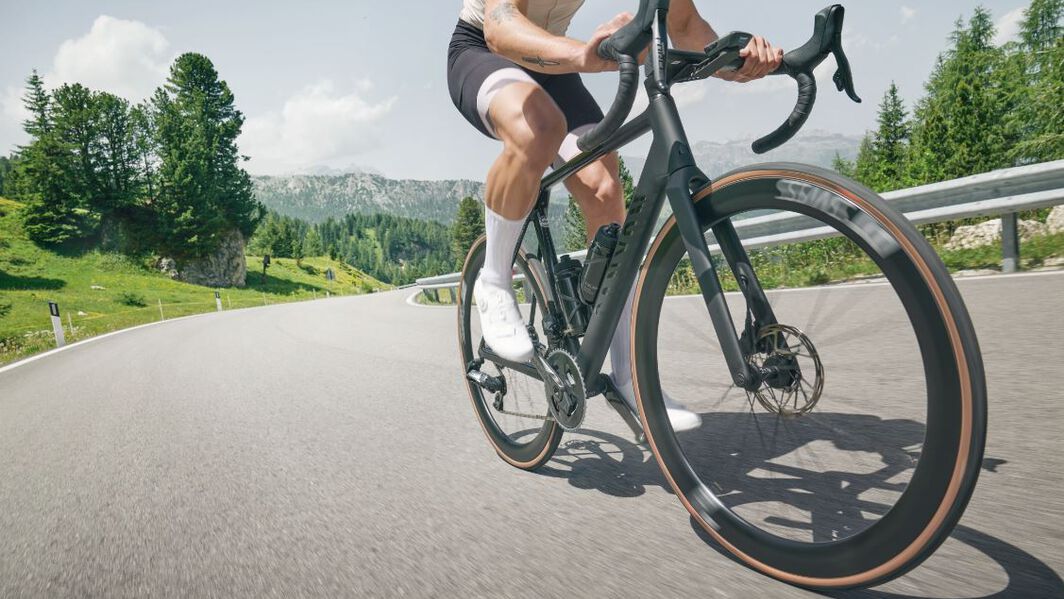 The different types of brakes on a road bike