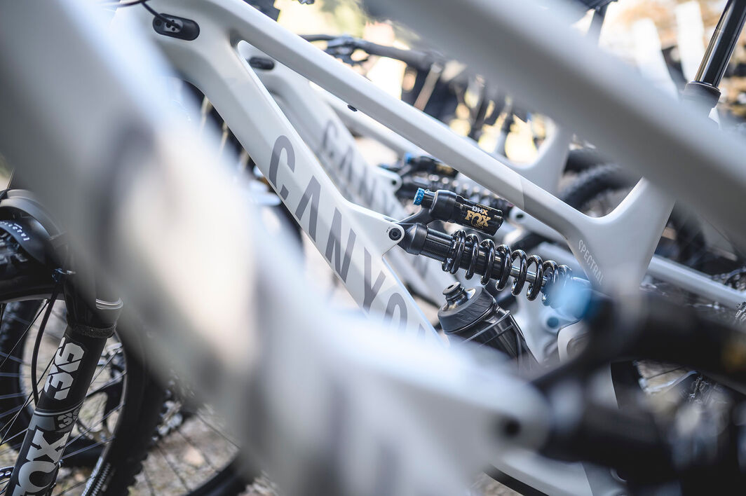 Mullet Bike: Pros and Cons Mullet Bike: Pros and Cons