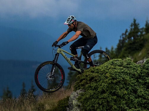 How to choose an enduro MTB: Buying guide