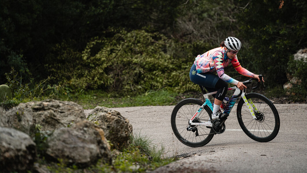 The basics of road bike gearing The basics of road bike gearing