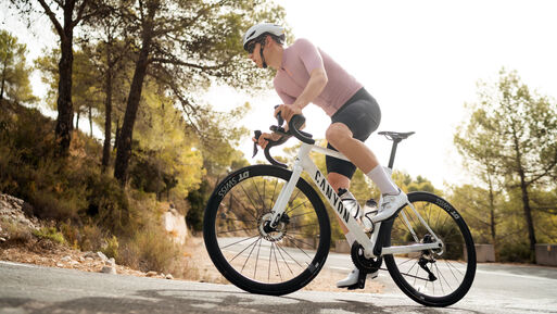 Ultimate CF SLX 8 Di2 Ultimate CF SLX 8 Di2