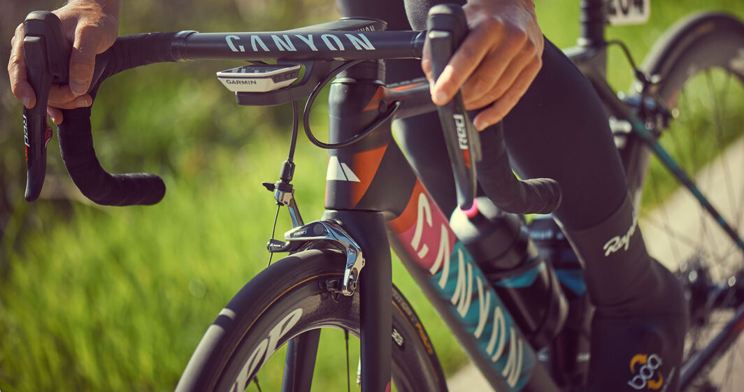 Road bike with disc brakes or rim brakes? Road bike with disc brakes or rim brakes?