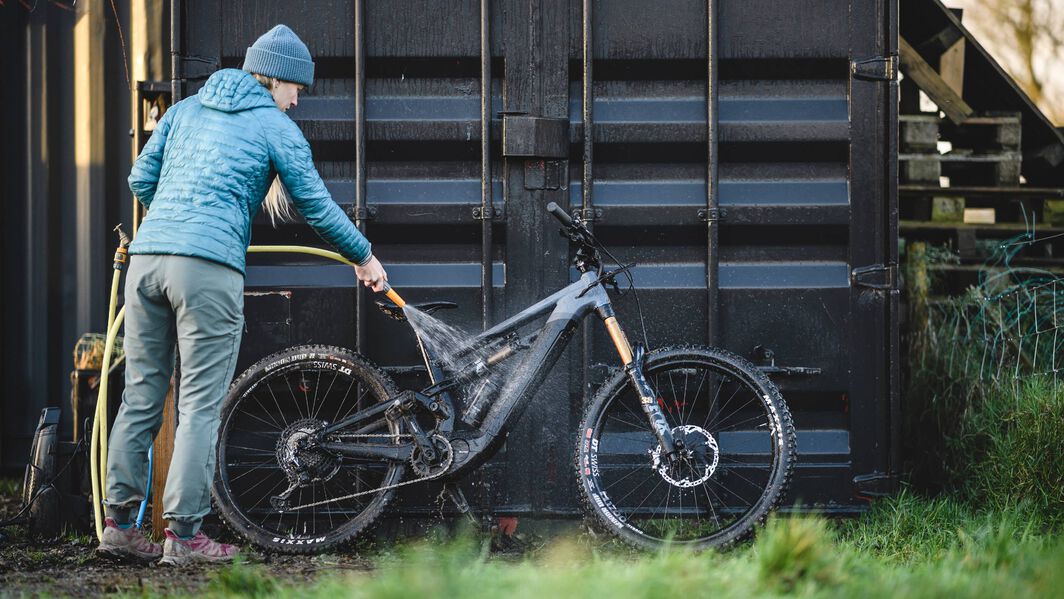How to clean a mountain bike How to clean a mountain bike