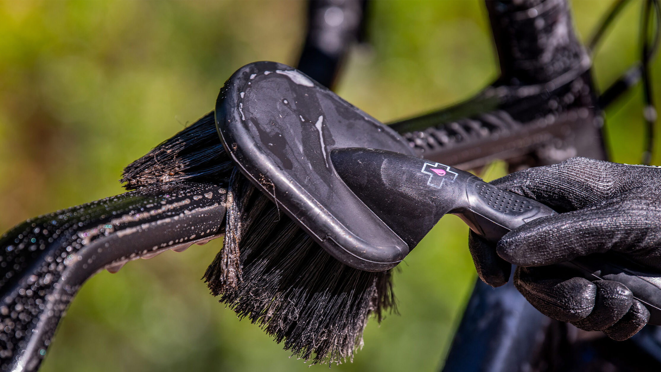 Step 3: Apply bike cleaner or soap and get scrubbing | &copy; Muc-Off