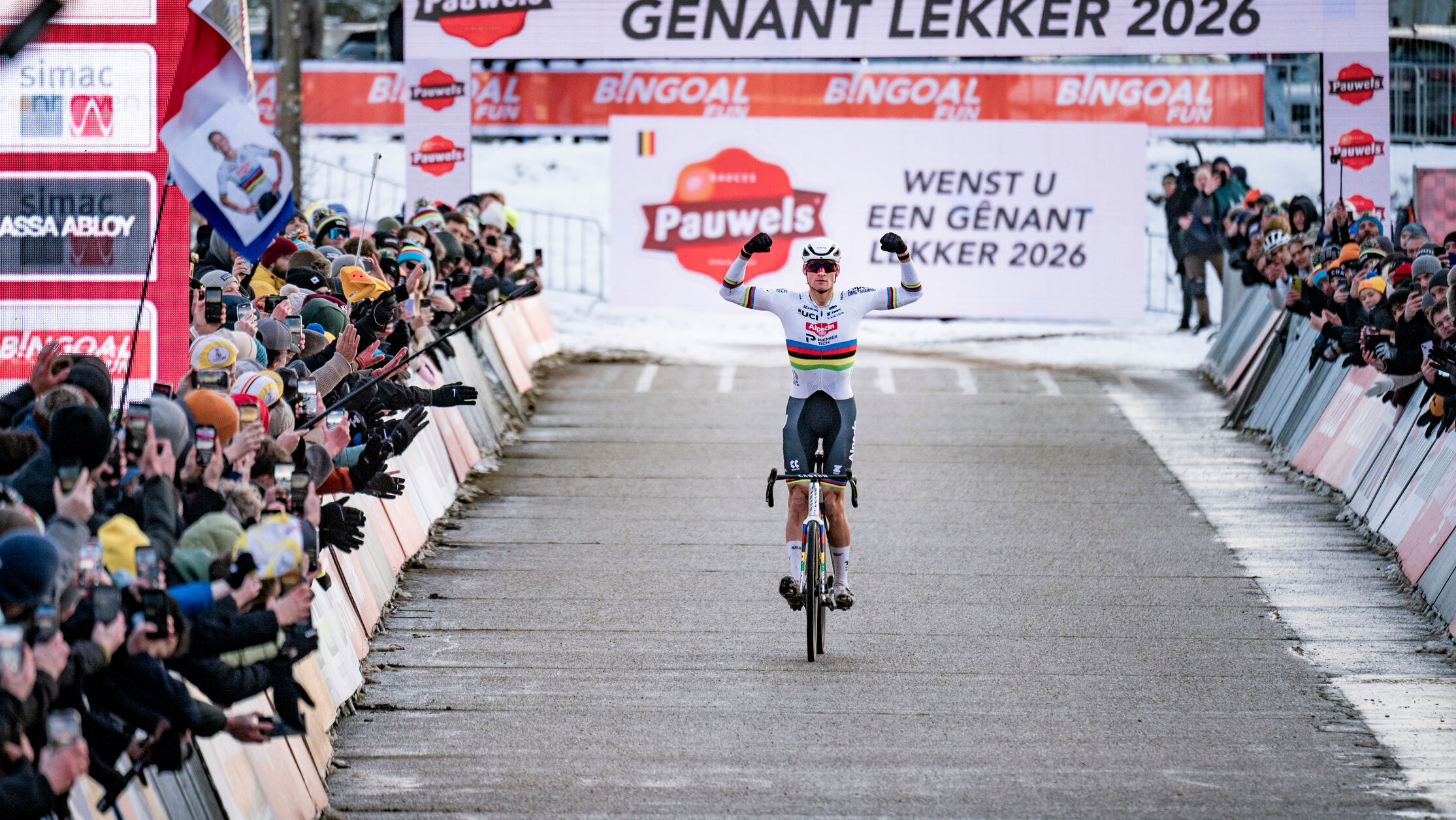 Cyclocross racing victory at World Cup Zonhoven