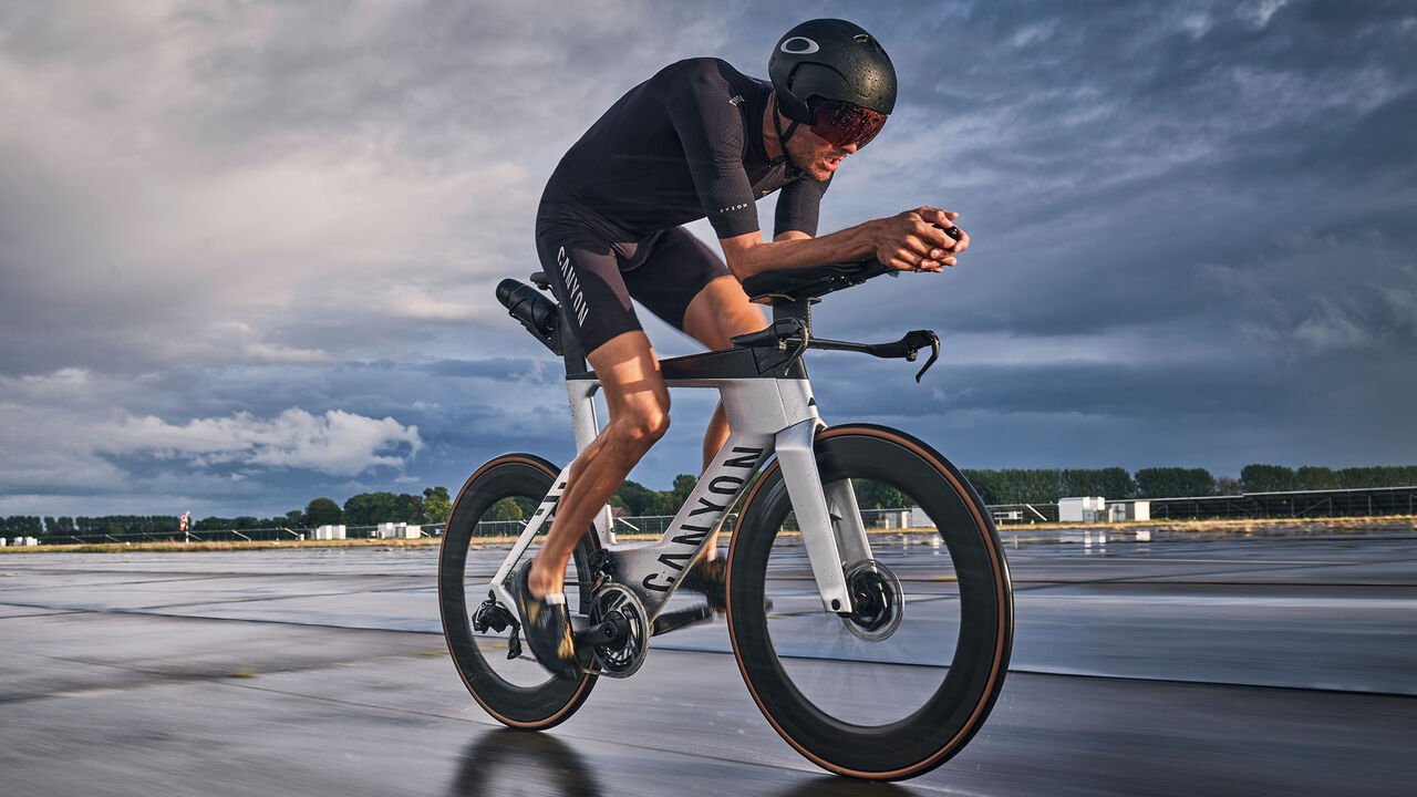 Canyon Triathlon Gear