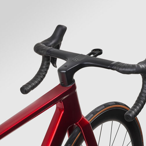 Aeroad CF SLX 8 Di2 Aeroad CF SLX 8 Di2