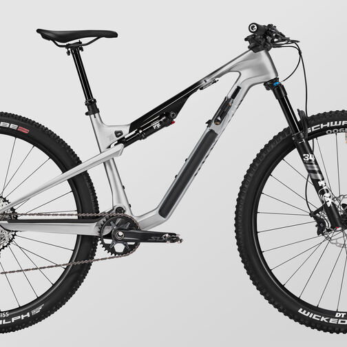 Lux Trail CF 7 Lux Trail CF 7