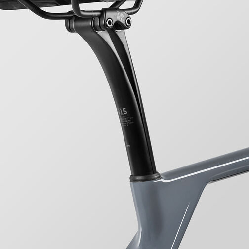 Endurace CF 8 Di2 Endurace CF 8 Di2