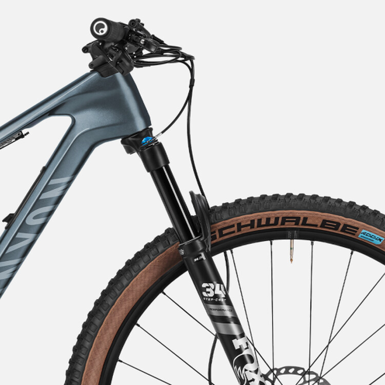 Lux Trail CF 6 Lux Trail CF 6